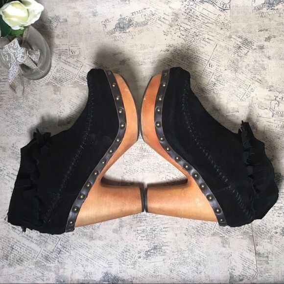 Flogg Black Suede Boots/Booties - Picture 4 of 11